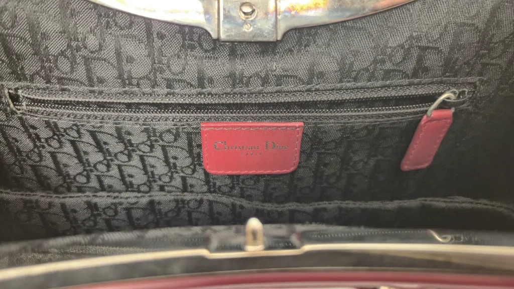 8-WhatsApp Image 2025-12-10 at 16.webp