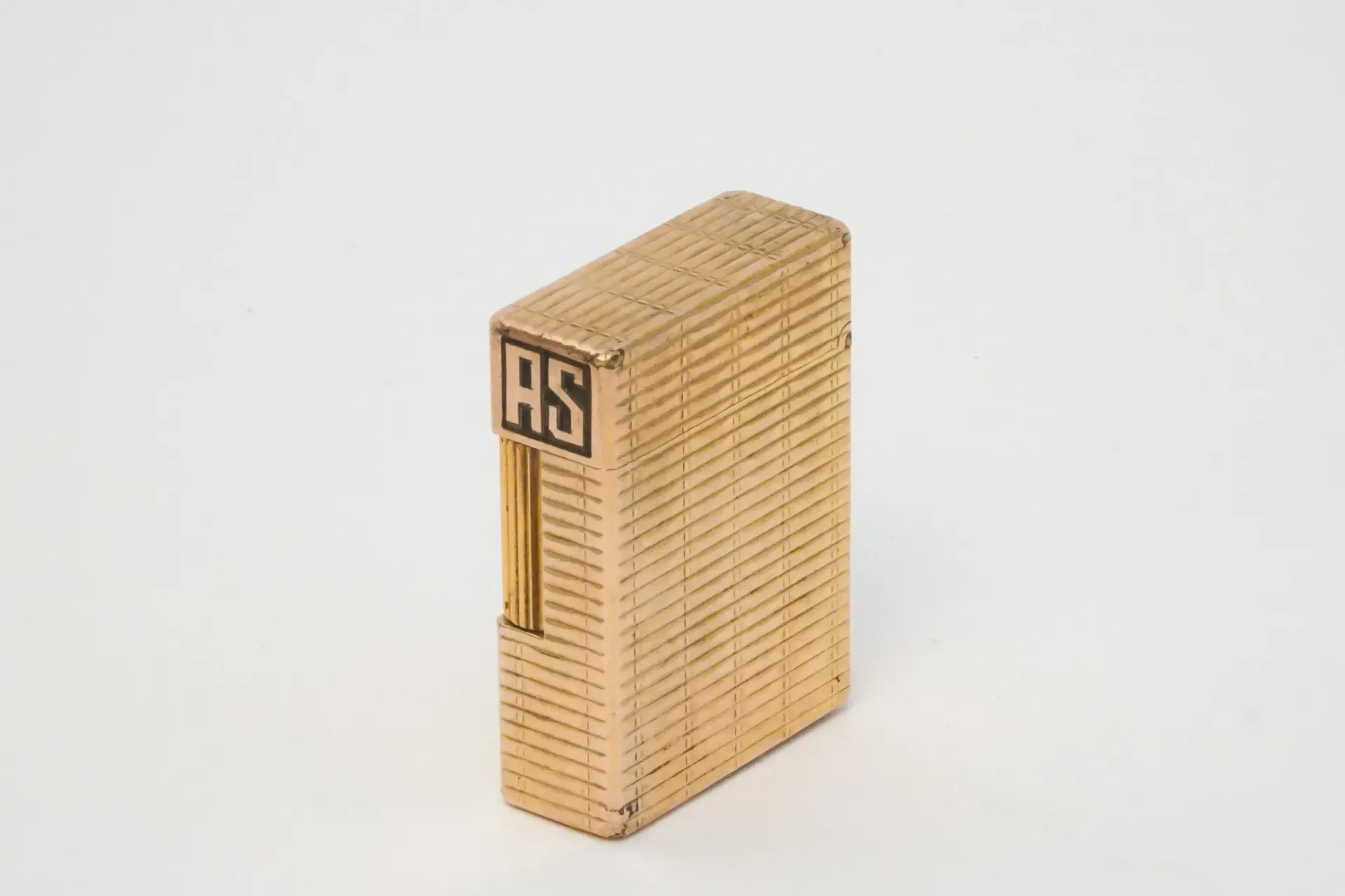 [DV1-09] Briquet S.T. Dupont Paris doré - monogrammé AS