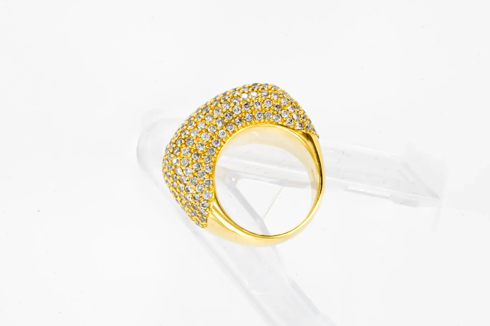[DV31-27] Bague bombée or jaune 18 ct — pavage intégral de diamants, taille 54
