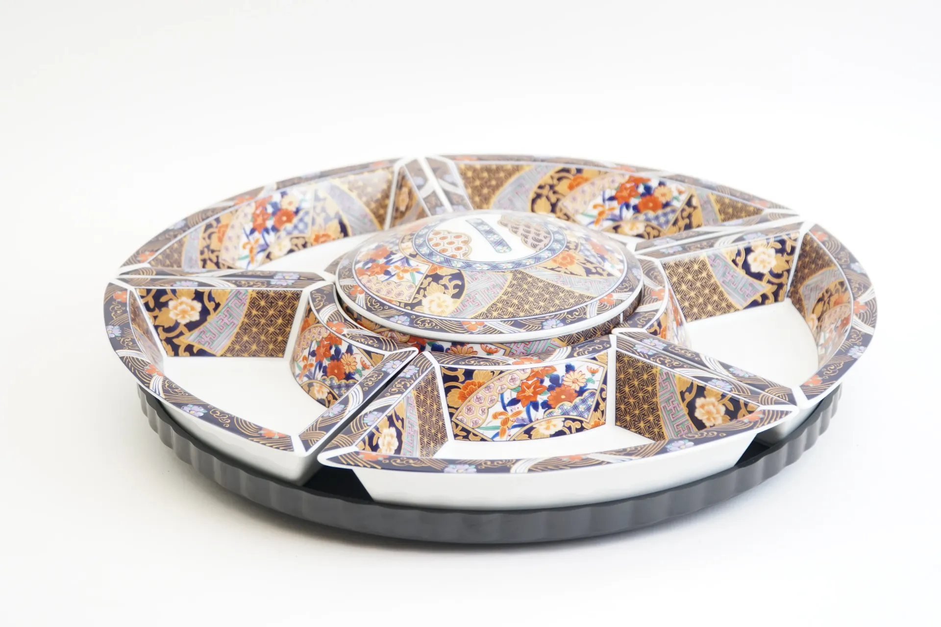 [DV10-53] Plateau de table en porcelaine japonaise XXe